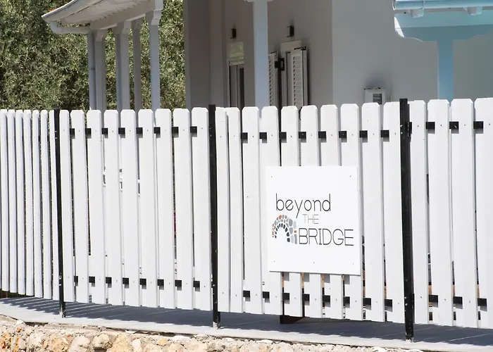 Beyond The Bridge 別荘 Sívros